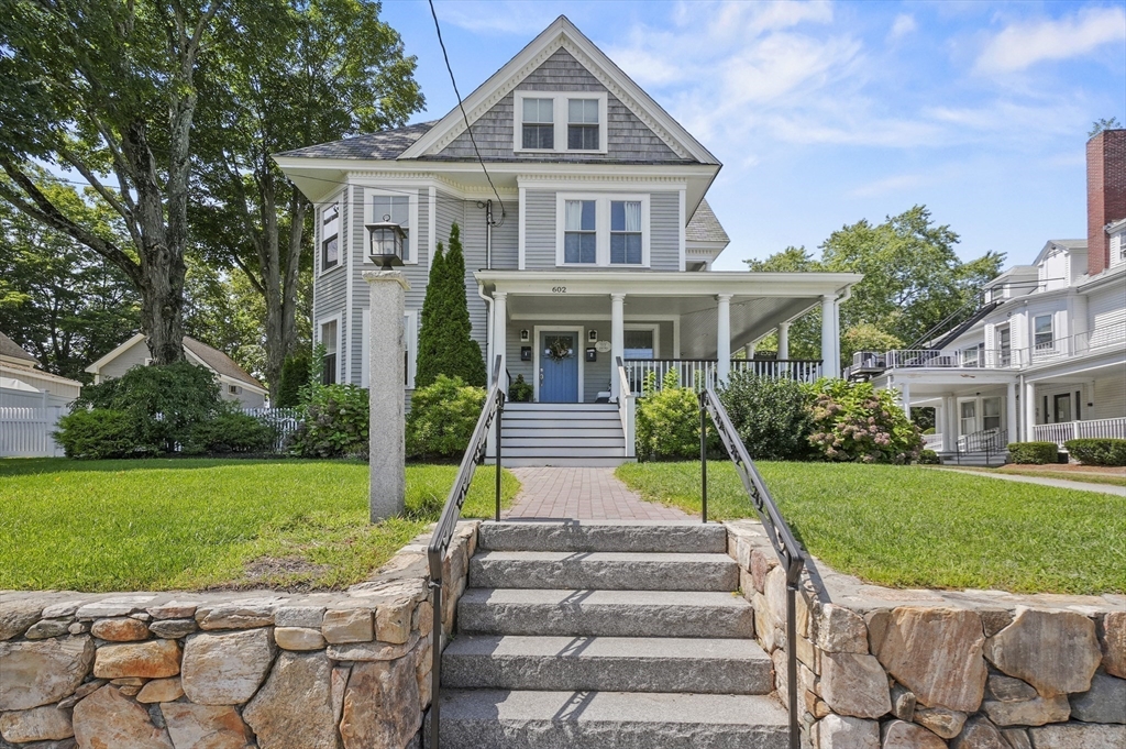 602 Main Street 1