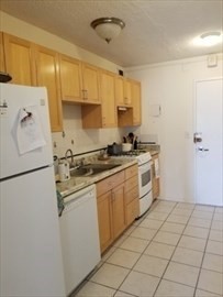 44 Washington St 406