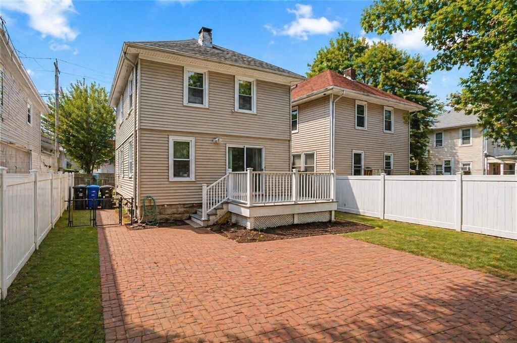 358 Northup ST, Cranston, RI Photo #2