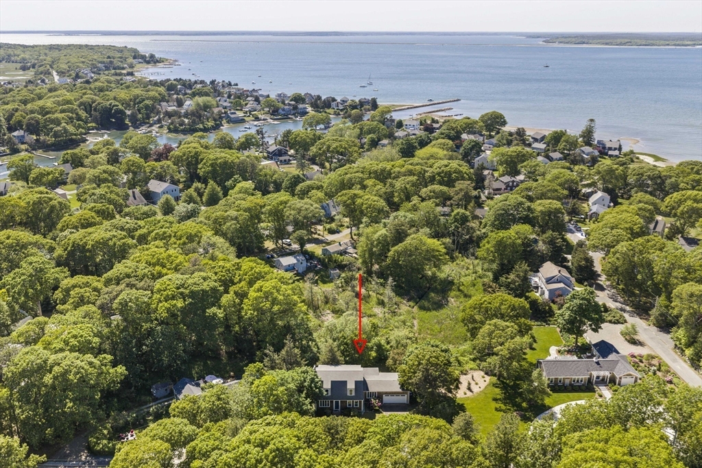 770 Shore Rd