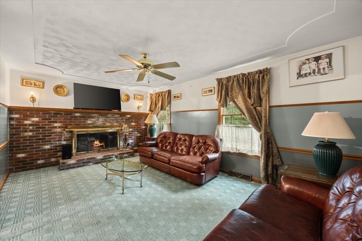 104 Leonard Farm Rd, Abington, MA Photo #9