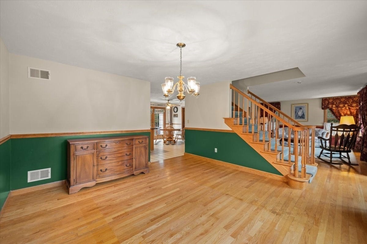 104 Leonard Farm Rd, Abington, MA Photo #13