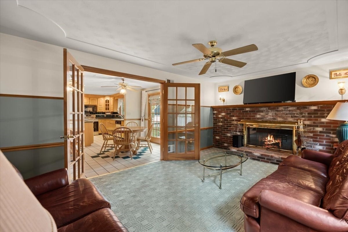 104 Leonard Farm Rd, Abington, MA Photo #7