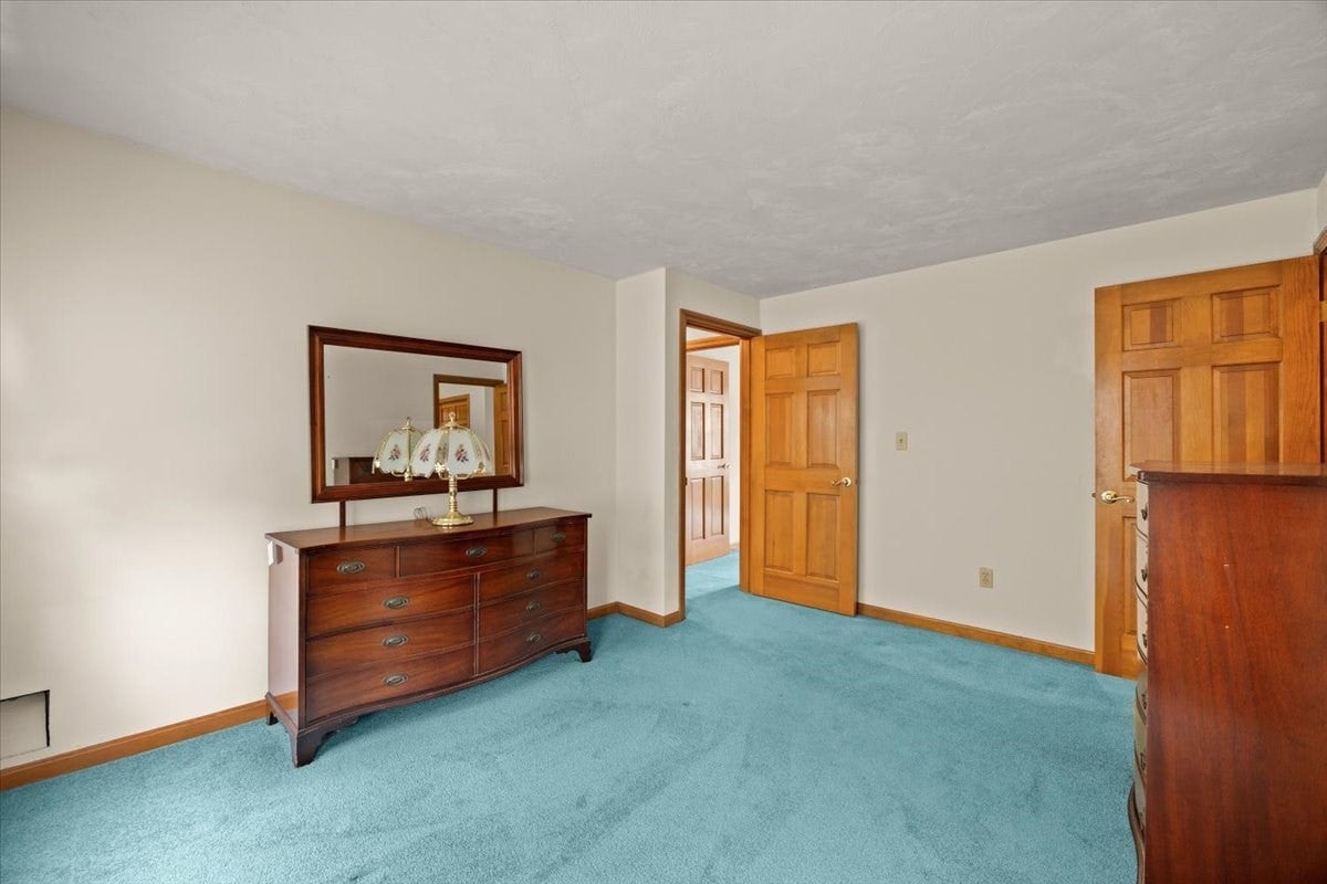 104 Leonard Farm Rd, Abington, MA Photo #24