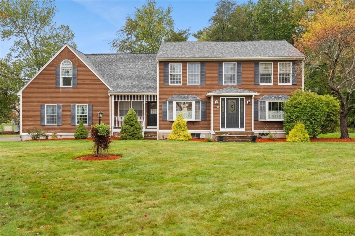 104 Leonard Farm Rd, Abington, MA Photo #1