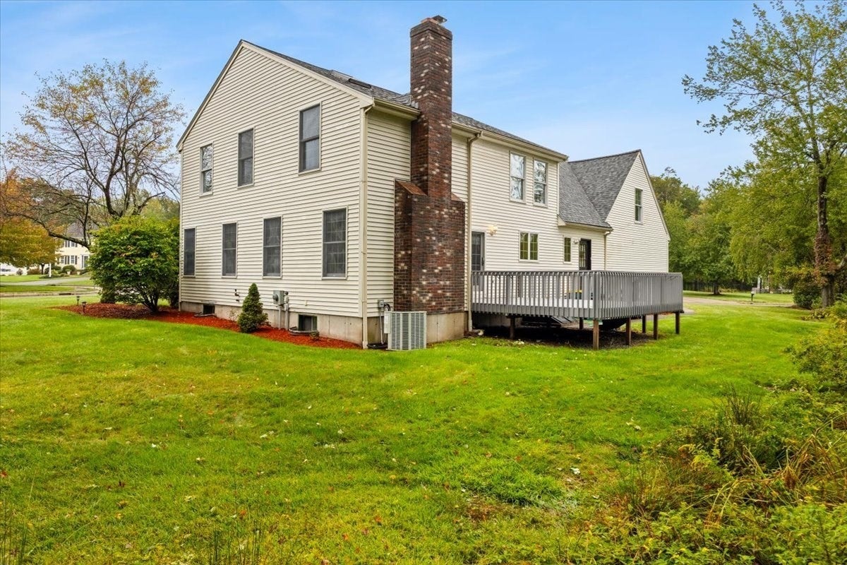 104 Leonard Farm Rd, Abington, MA Photo #2
