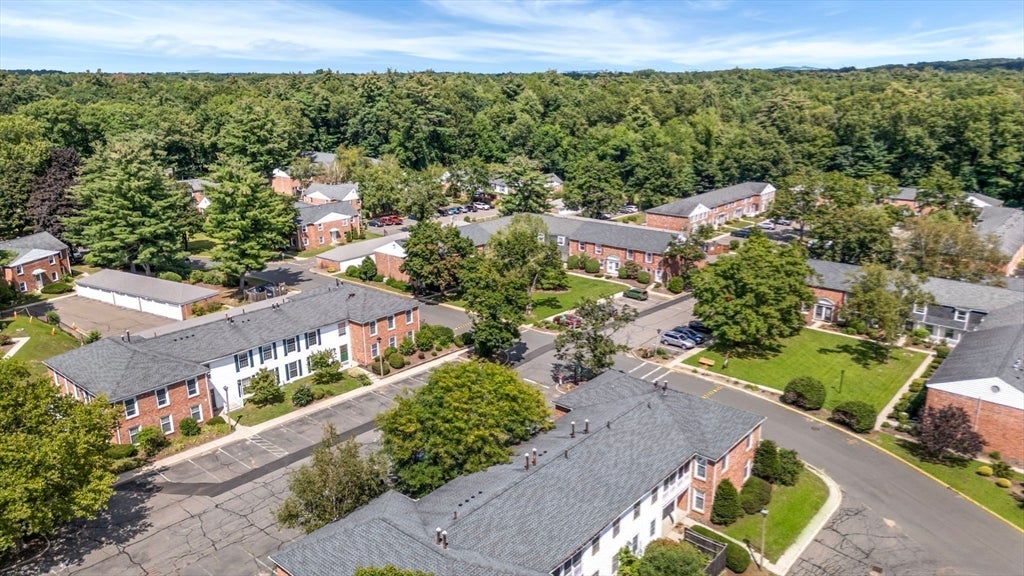 30 Halifax Ct #G, Springfield, MA Photo #30