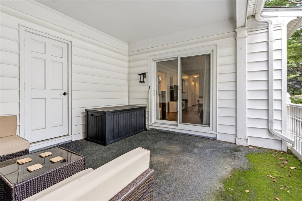 30 Halifax Ct #G, Springfield, MA Photo #23
