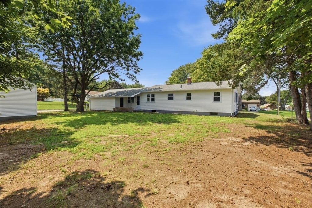 142 Olko Circle, Chicopee, MA, 142 Olko Circle, Chicopee, MA Photo #37