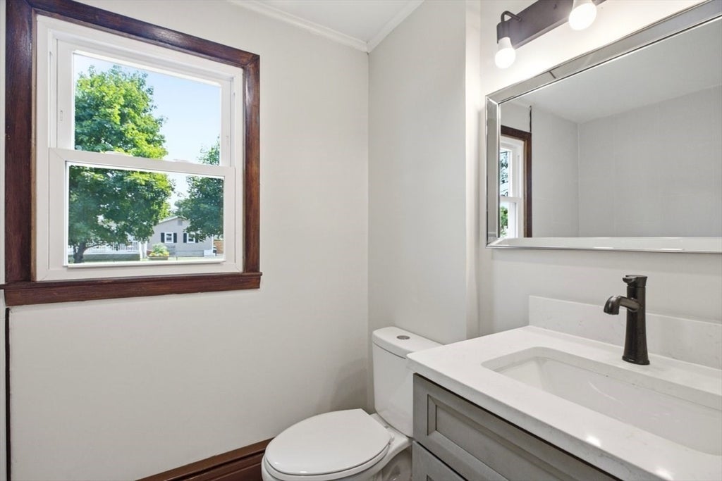 142 Olko Circle, Chicopee, MA, 142 Olko Circle, Chicopee, MA Photo #23