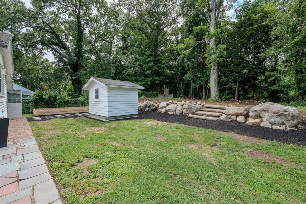 40 Oneida Ave, Brockton, MA, 40 Oneida Ave, Brockton, MA Photo #21