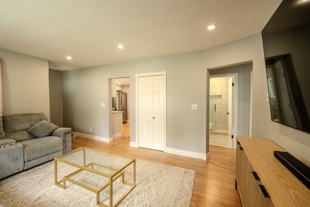 40 Oneida Ave, Brockton, MA, 40 Oneida Ave, Brockton, MA Photo #7