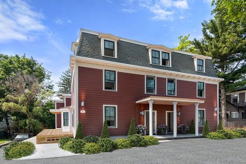 12 Goodwin Place Unit 12-2 Brookline MA 02445