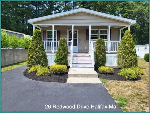 26 Redwood Dr Halifax MA 02338