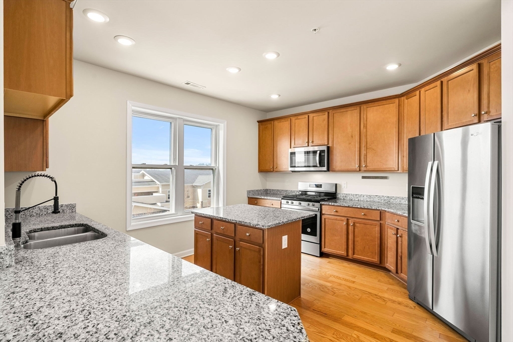130 University Ave 1312