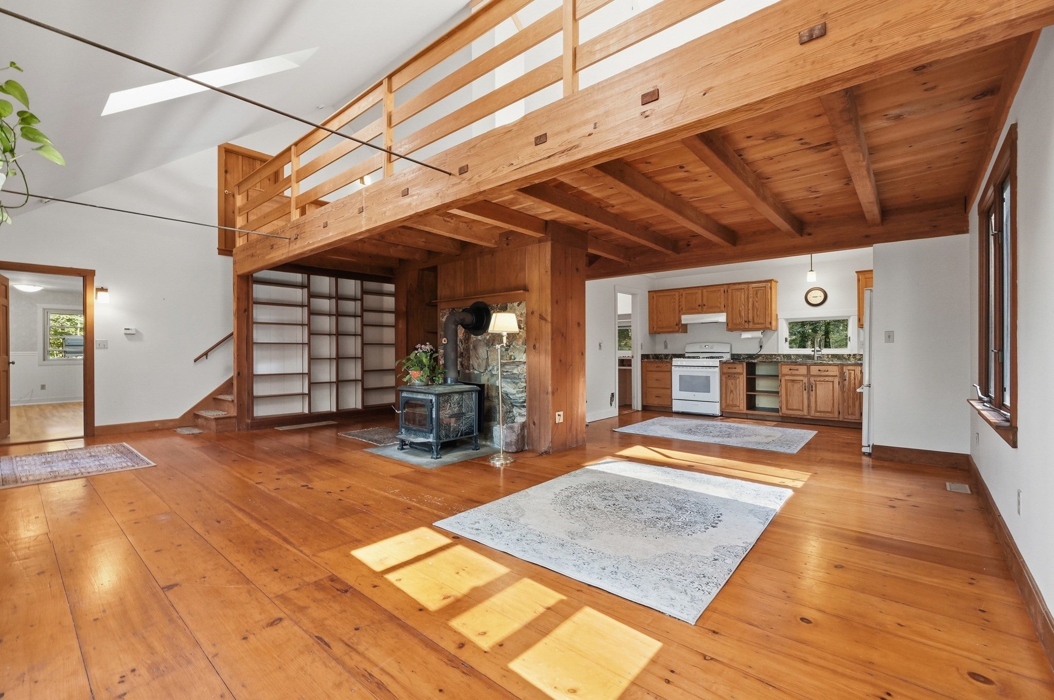 488 White Rd, Warwick, MA Photo #19