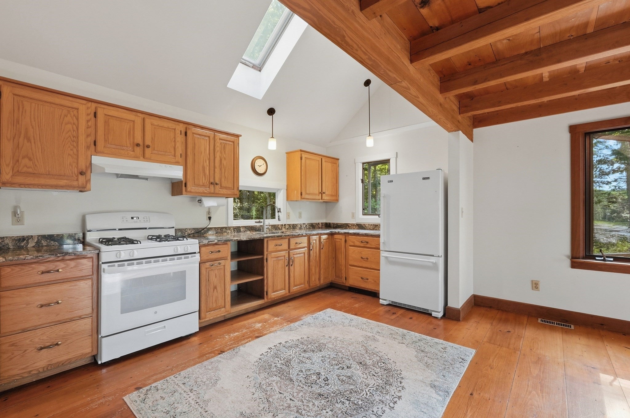 488 White Rd, Warwick, MA Photo #11
