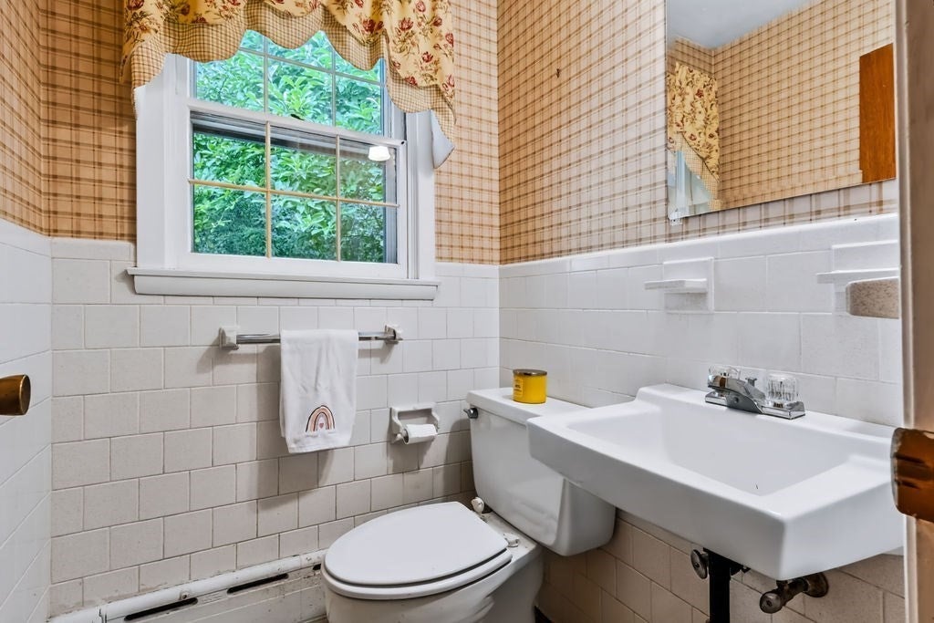 61 Page Road, North Attleboro, MA, 61 Page Road, North Attleboro, MA Photo #11