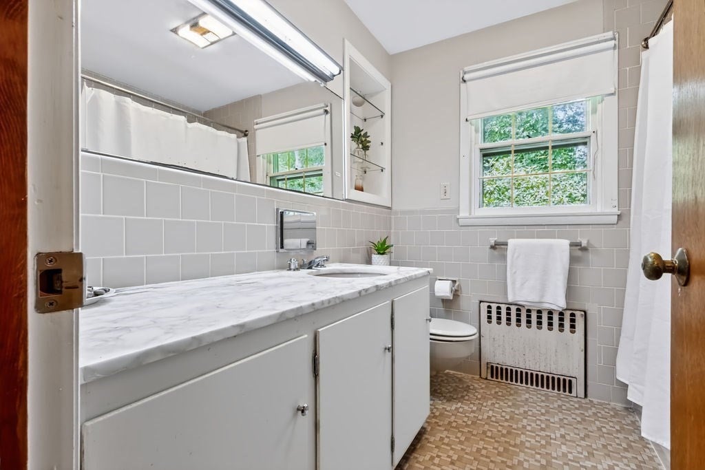 61 Page Road, North Attleboro, MA, 61 Page Road, North Attleboro, MA Photo #24