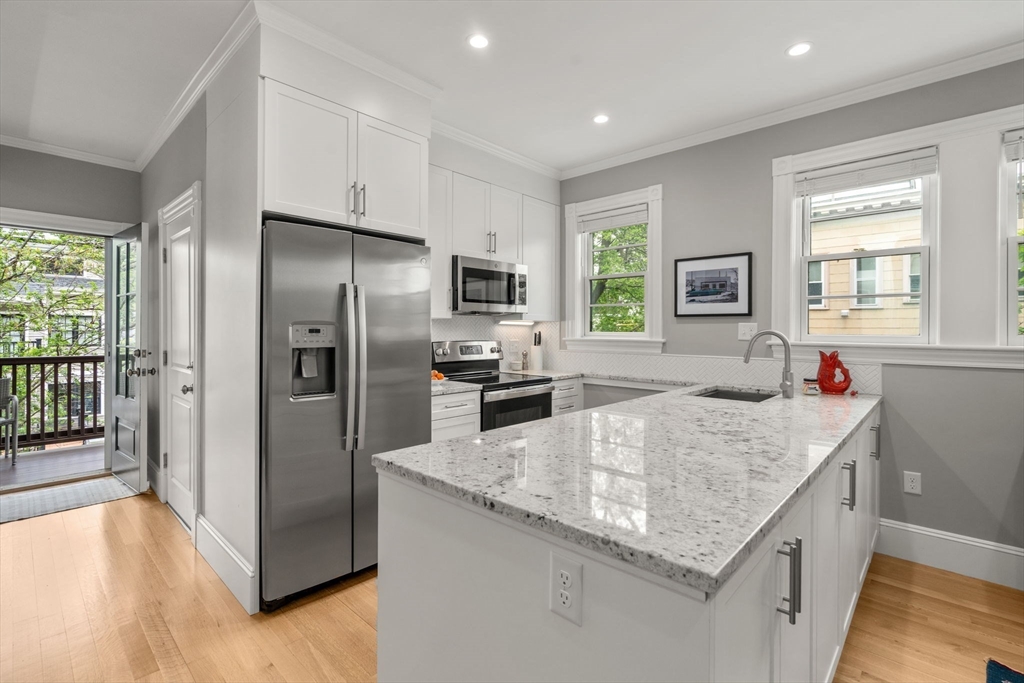 118 Kinnaird St #2, Cambridge, MA, 118 Kinnaird St #2, Cambridge, MA Photo #8