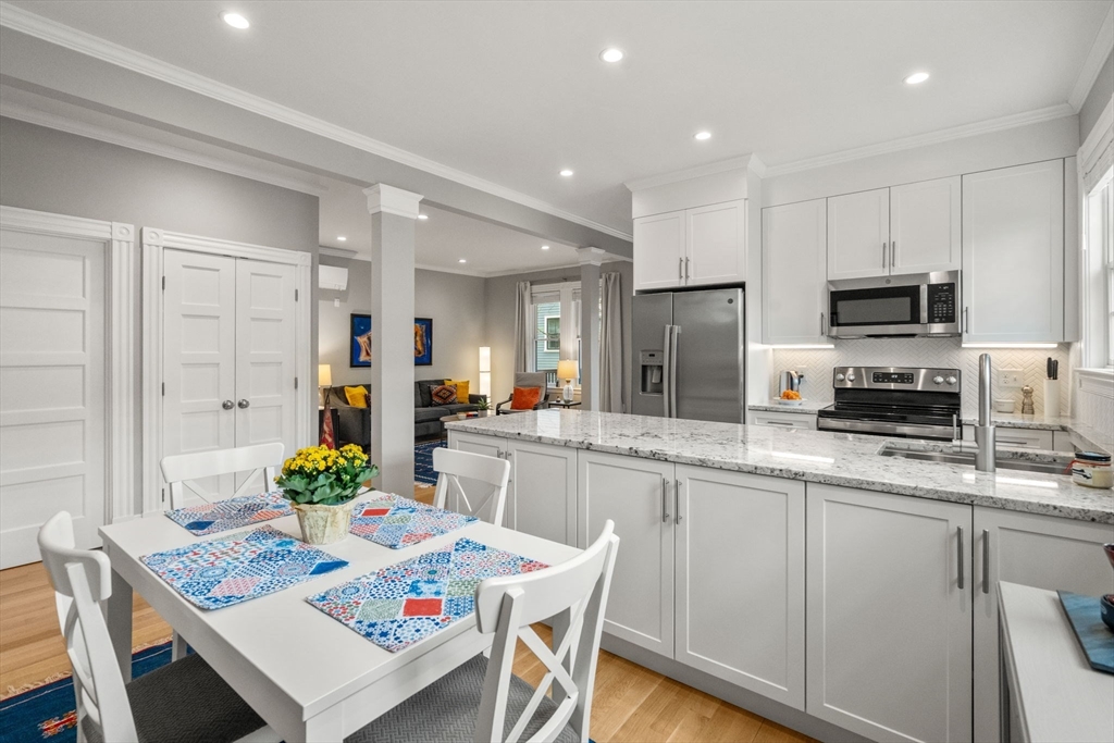 118 Kinnaird St #2, Cambridge, MA, 118 Kinnaird St #2, Cambridge, MA Photo #10