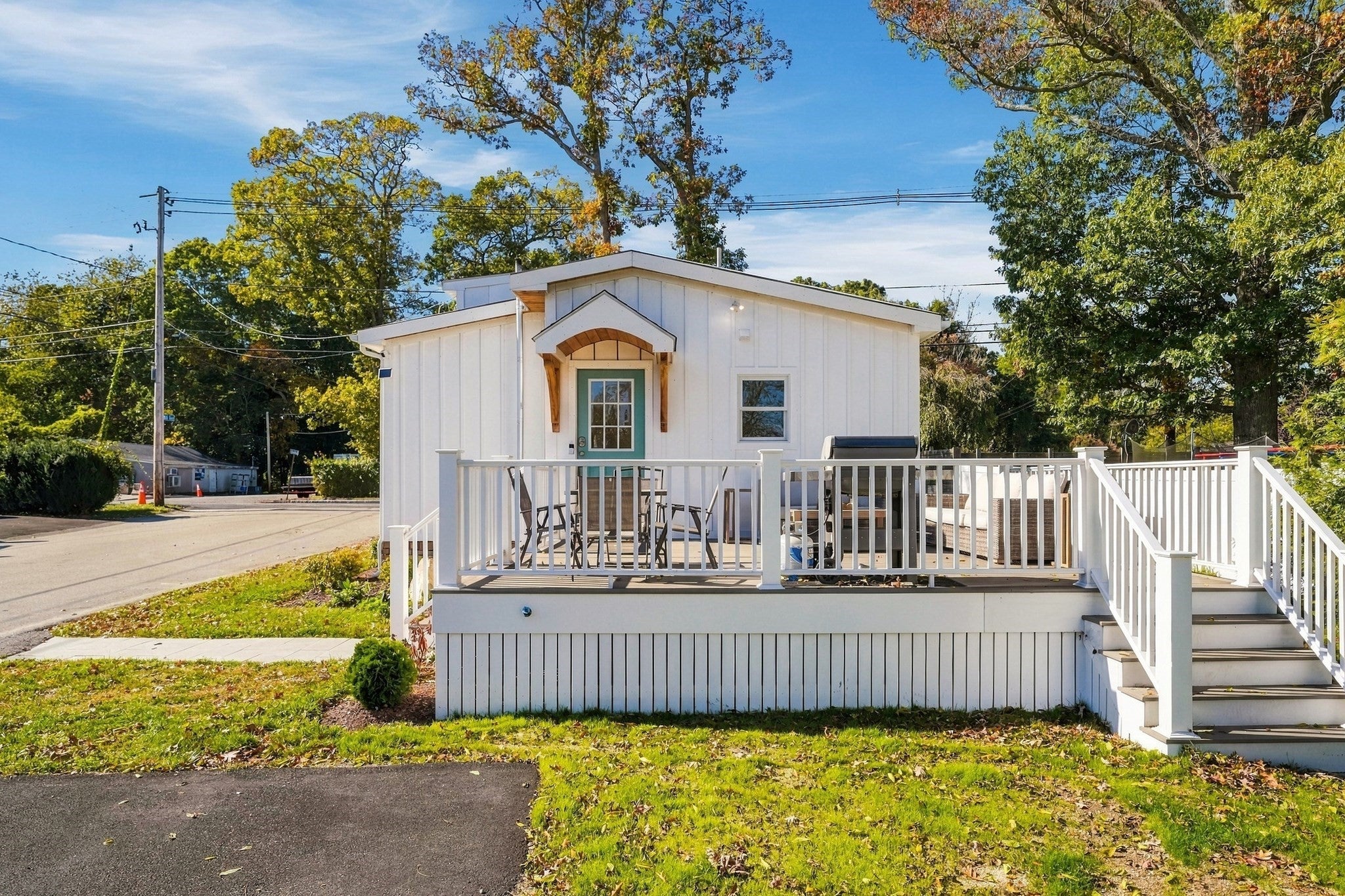 226 Sanford Rd