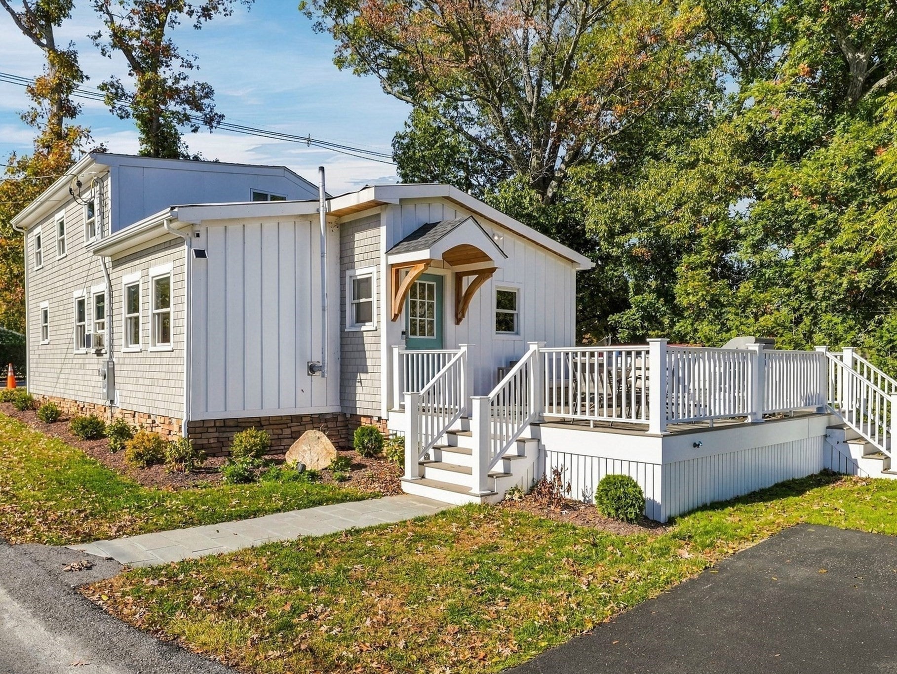 Photo of 226 Sanford Rd, Westport, MA