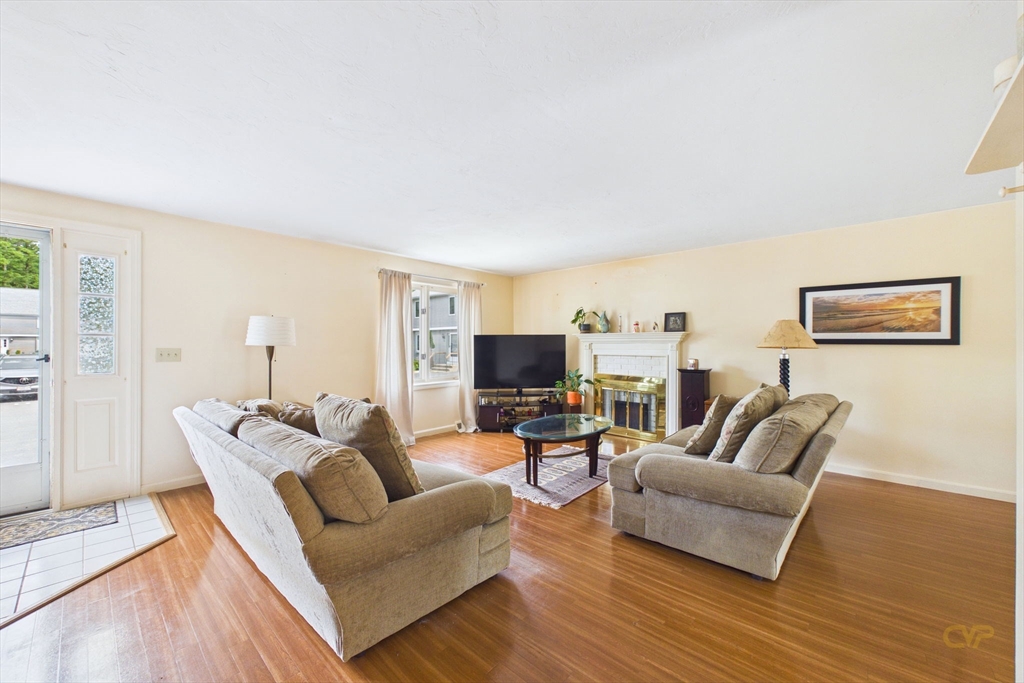 663 Wareham Street 11
