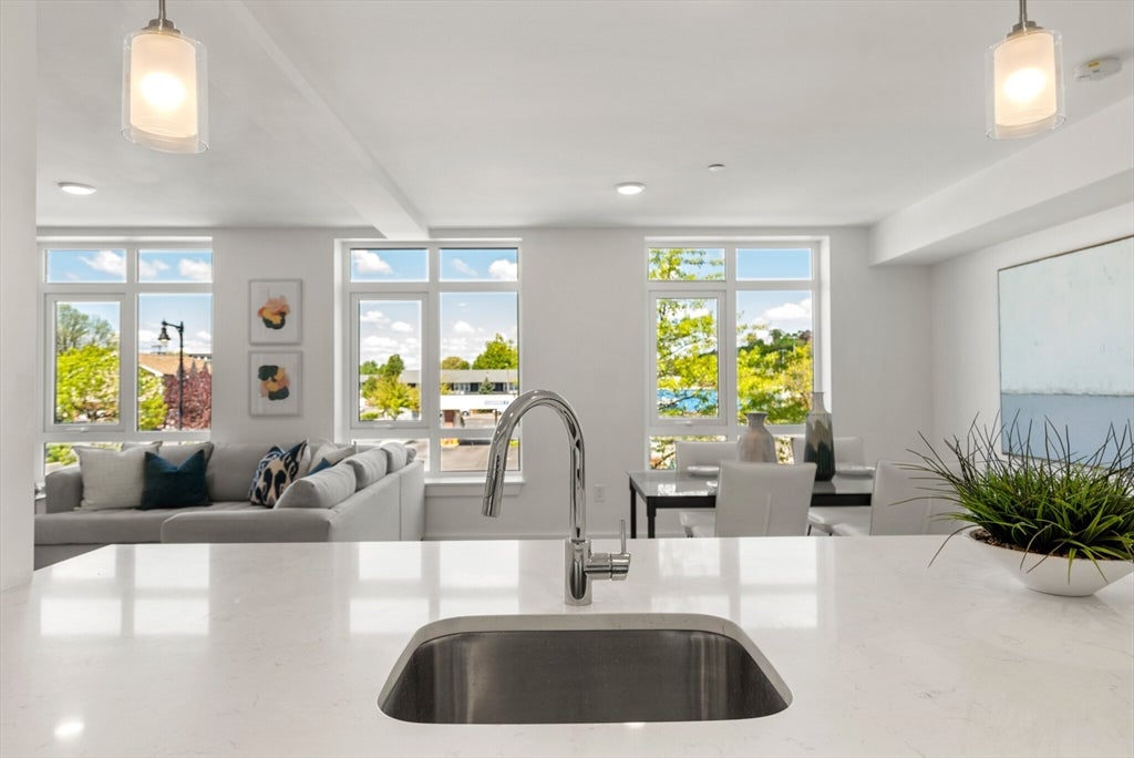 917 Bennington Street #211, Boston, MA Photo #4