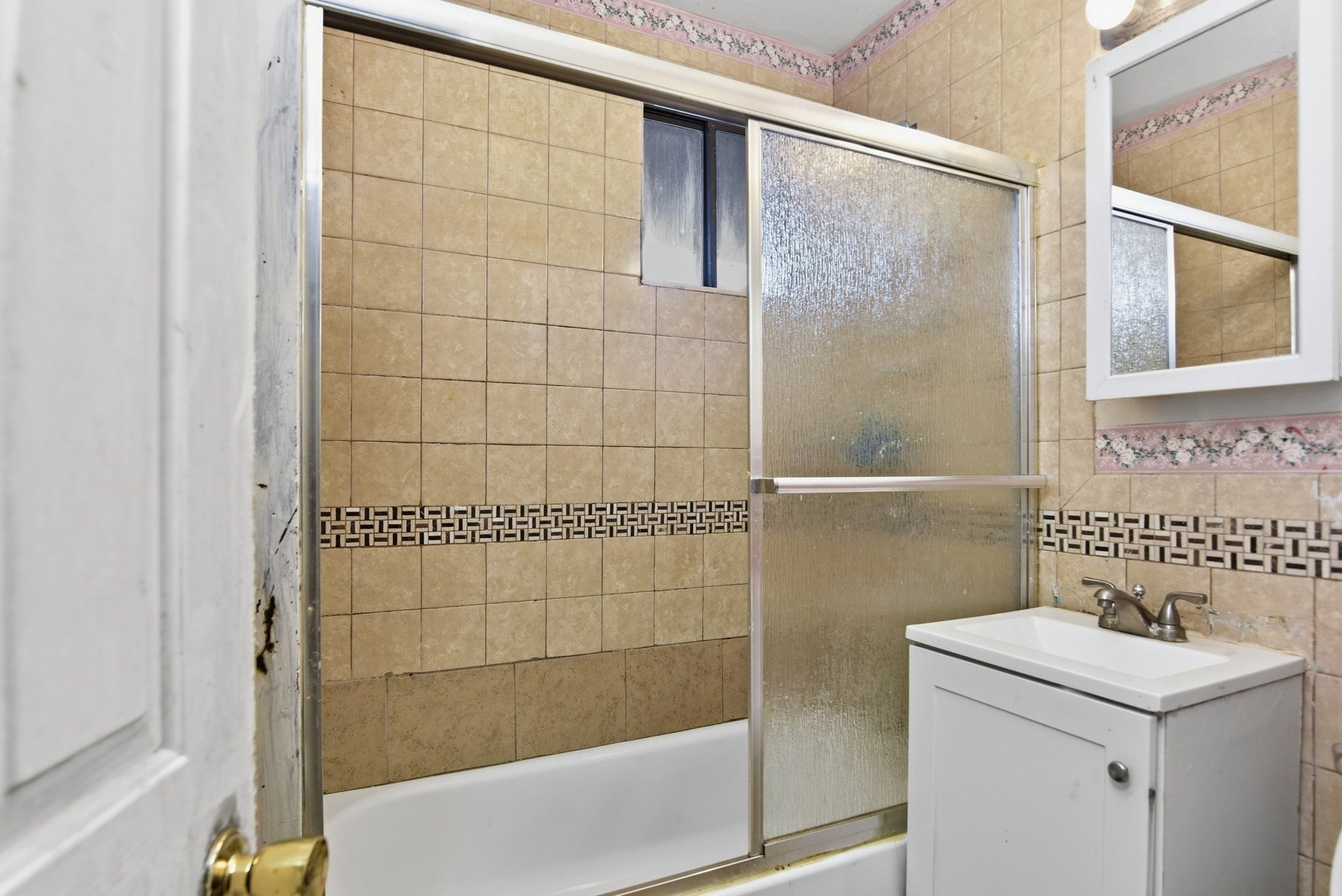38-38A Browning Ave, Boston, MA, 38-38A Browning Ave, Boston, MA Photo #10