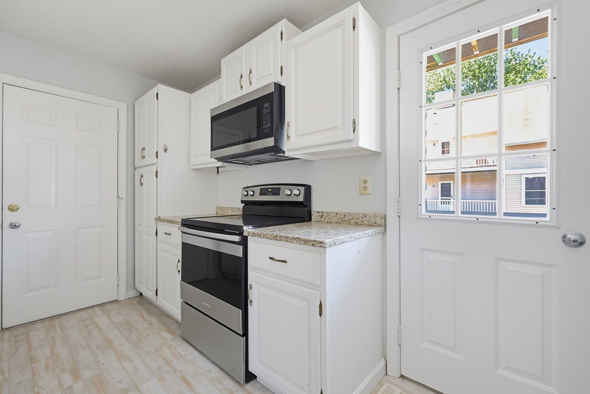 425 Main Street 9D