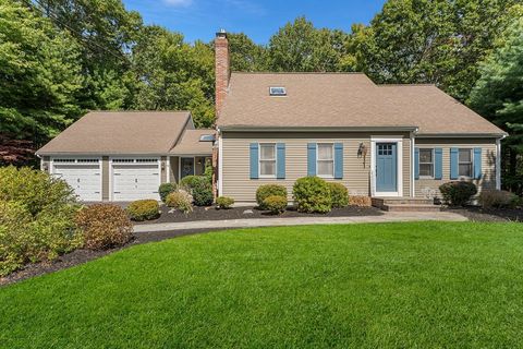 70 Forest St Raynham MA 02767