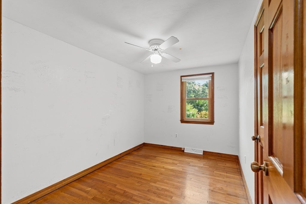 71 Lake St, Pembroke, MA, 71 Lake St, Pembroke, MA Photo #17