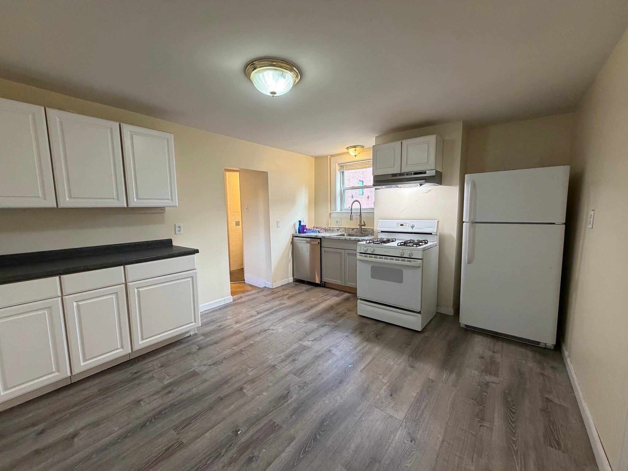 68 Gore St #2, Cambridge, MA Photo #1
