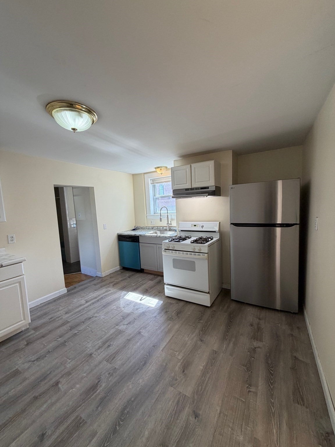 68 Gore St #2, Cambridge, MA, 68 Gore St #2, Cambridge, MA Photo #3