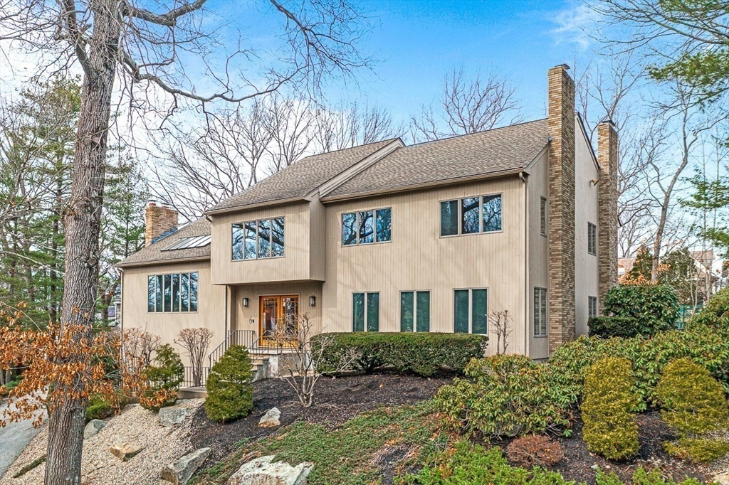 8 Tanglewood Lane