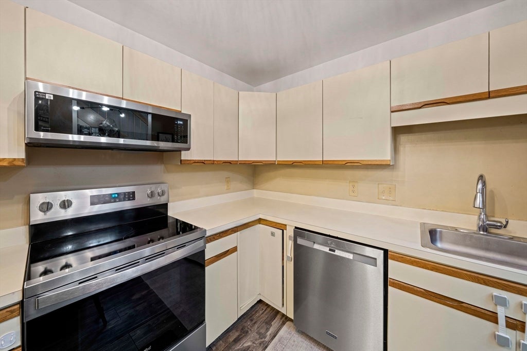 90 Sea Street #126, Weymouth, MA, 90 Sea Street #126, Weymouth, MA Photo #7