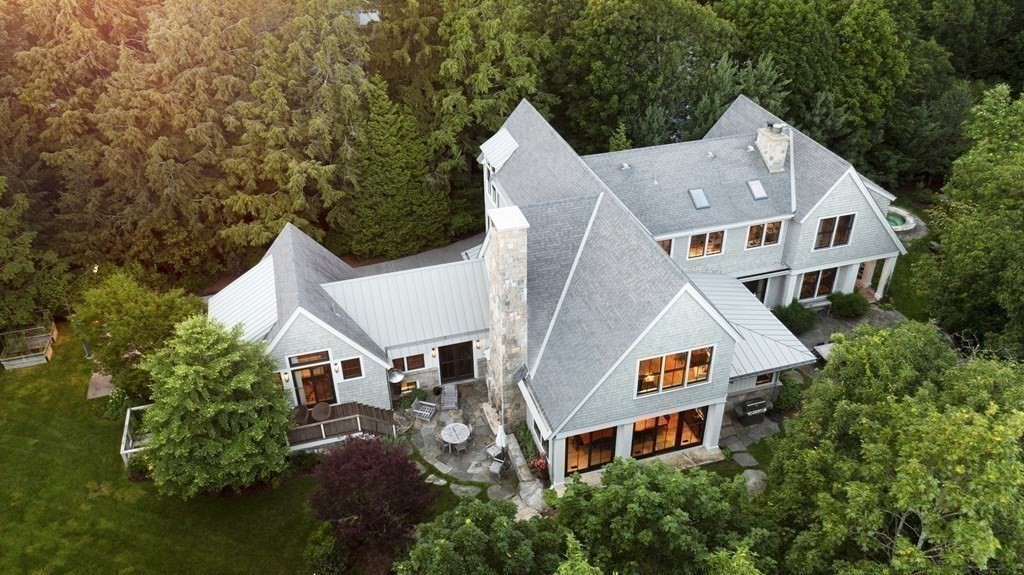11 Robbins Road