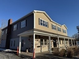 Plainville, Massachusetts 02762, United States, ,2 BathroomsBathrooms,Residential,Active,88125