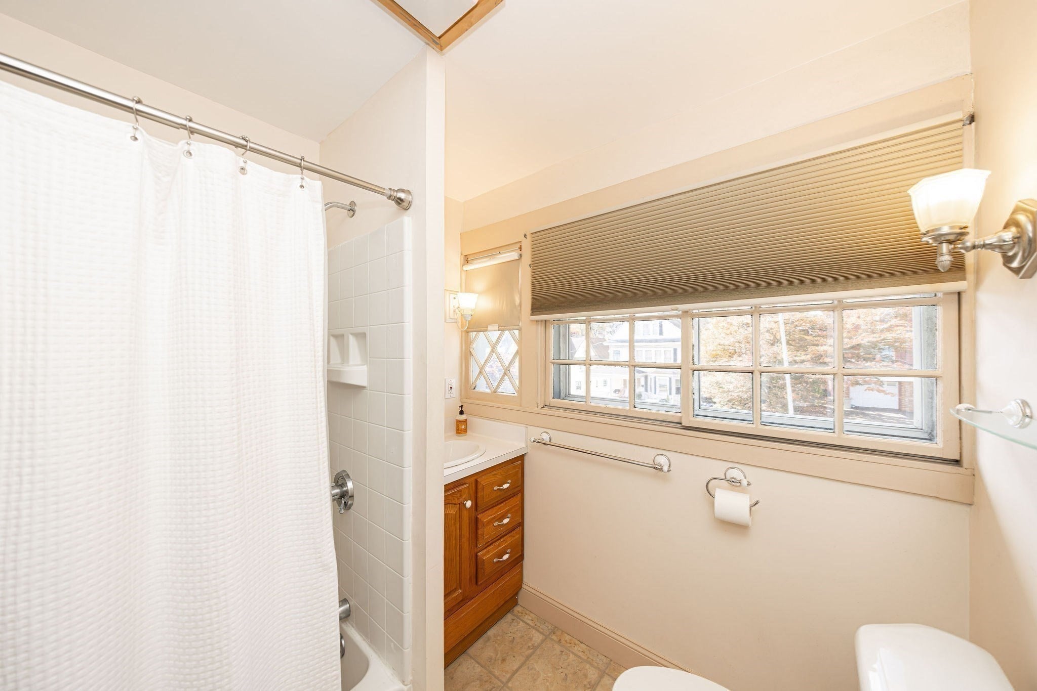 821 Pleasant Street, Worcester, MA, 821 Pleasant Street, Worcester, MA Photo #21
