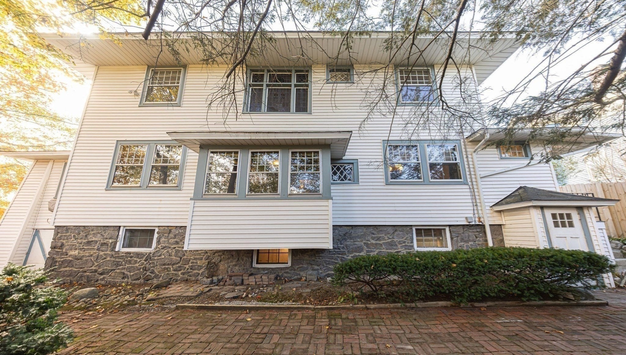 821 Pleasant Street, Worcester, MA, 821 Pleasant Street, Worcester, MA Photo #34