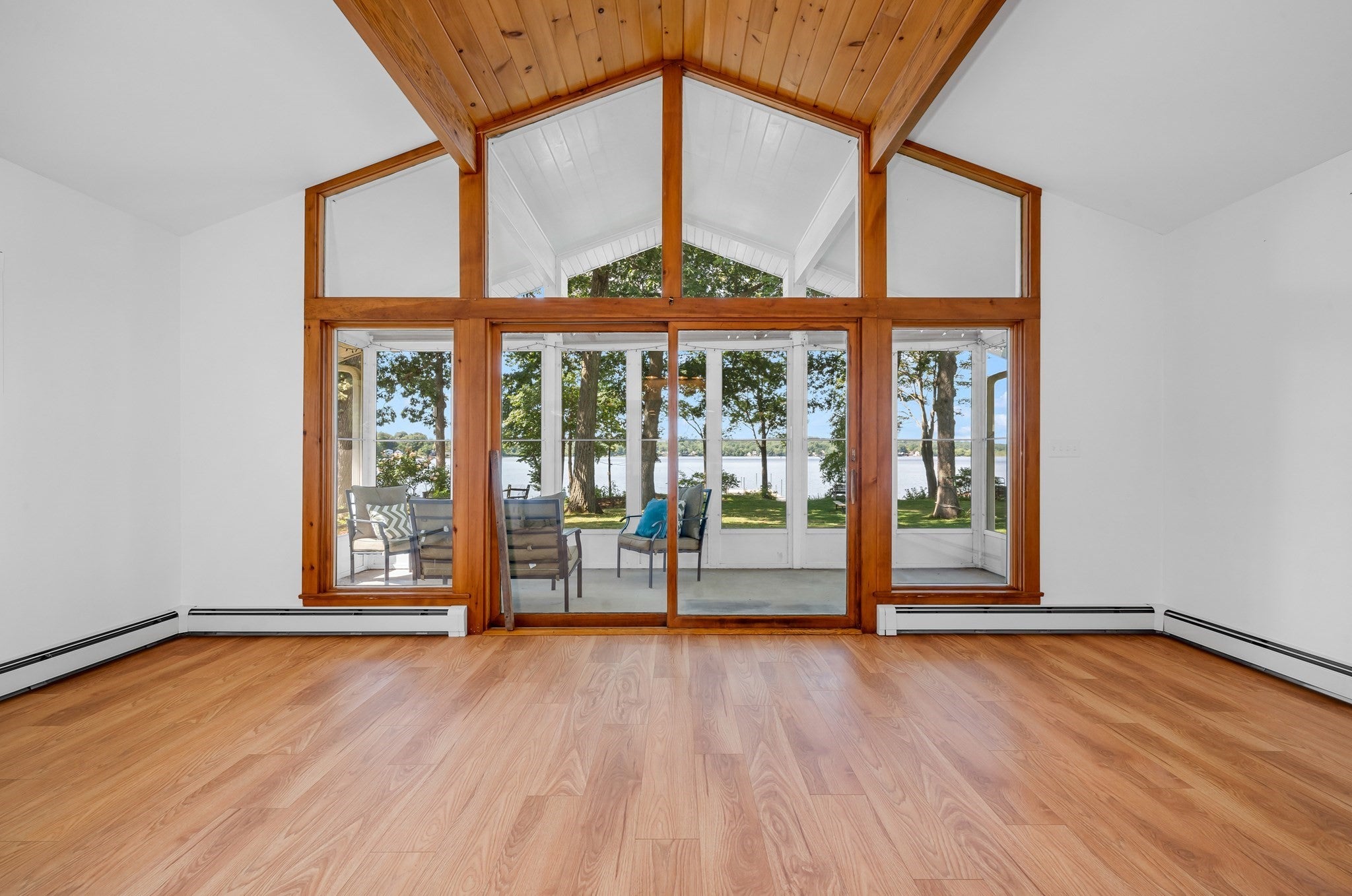 22 Lake Attitash Rd, Amesbury, MA, 22 Lake Attitash Rd, Amesbury, MA Photo #10