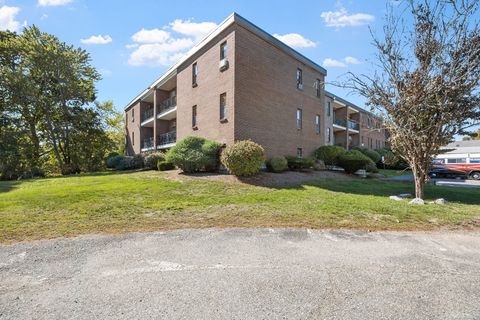 11 Riverside Ave 2 Danvers MA 01923