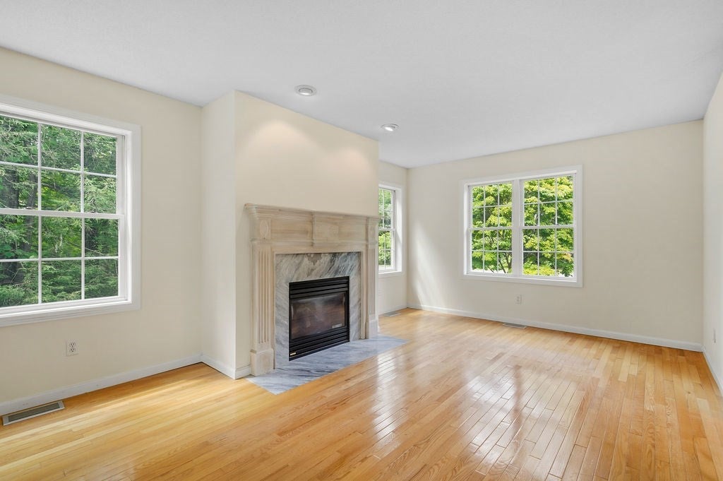 58 San Souci DR, South Hadley, MA, 58 San Souci DR, South Hadley, MA Photo #8
