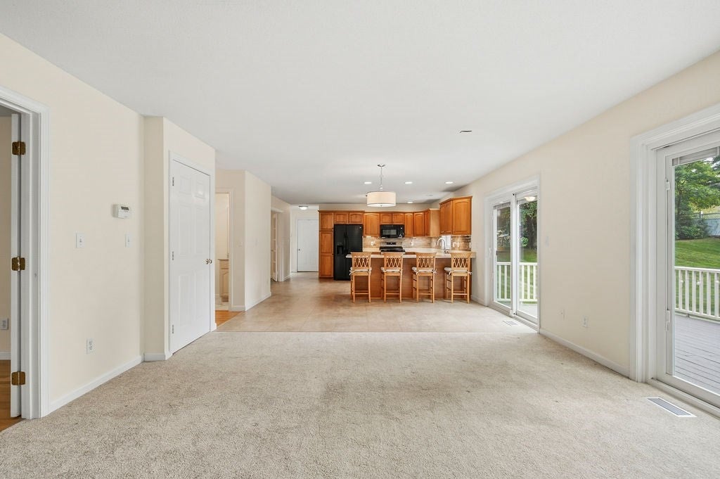 58 San Souci DR, South Hadley, MA, 58 San Souci DR, South Hadley, MA Photo #10