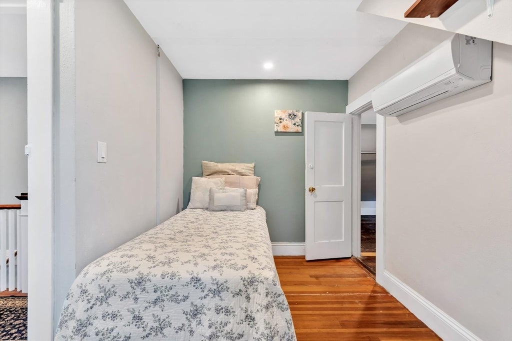 44 Maple Avenue, Barnstable, MA, 44 Maple Avenue, Barnstable, MA Photo #23