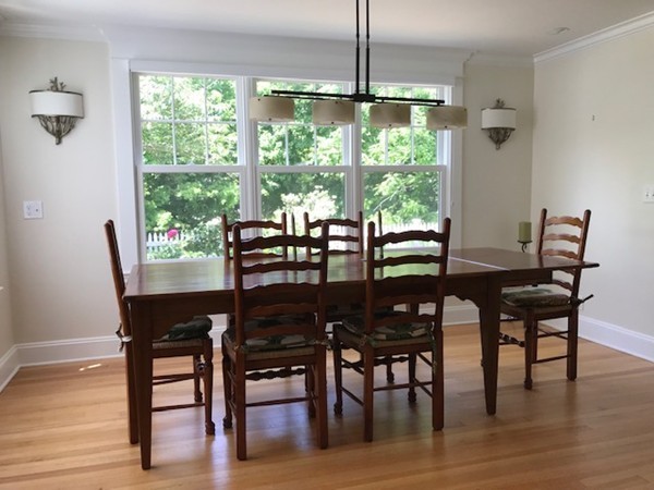 16 Pinecroft Rd