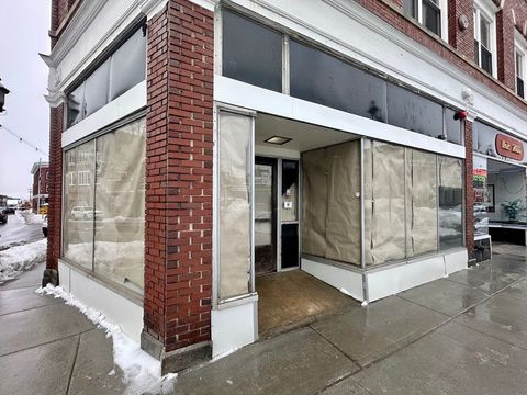 2 Parker St Gardner MA 01440