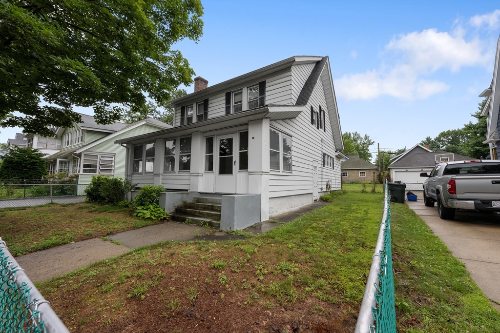 73 Biltmore St