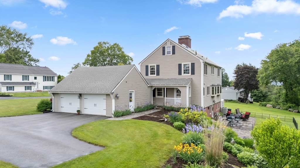 25 Dennison Hill Rd